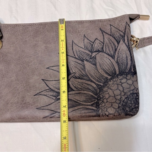 N’Gil Crossbody & Wristlet Brown Sunflower Handbag Spotless Tons of Storage - Picture 9 of 15